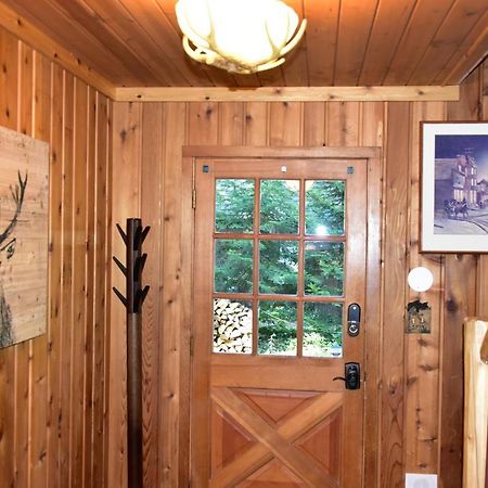 Quiet And Comfy 3Bed/2Bath - Chalet With Hot Tub. Cedar Ngoại thất bức ảnh